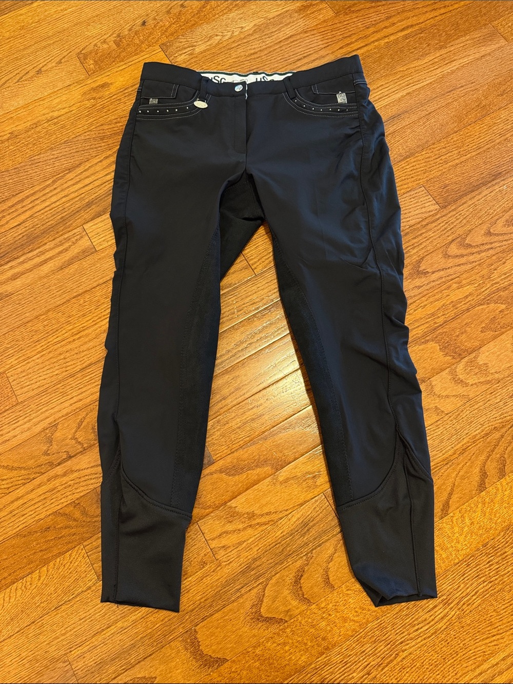 Women's Black equestrian riding breeches size 32 with bling